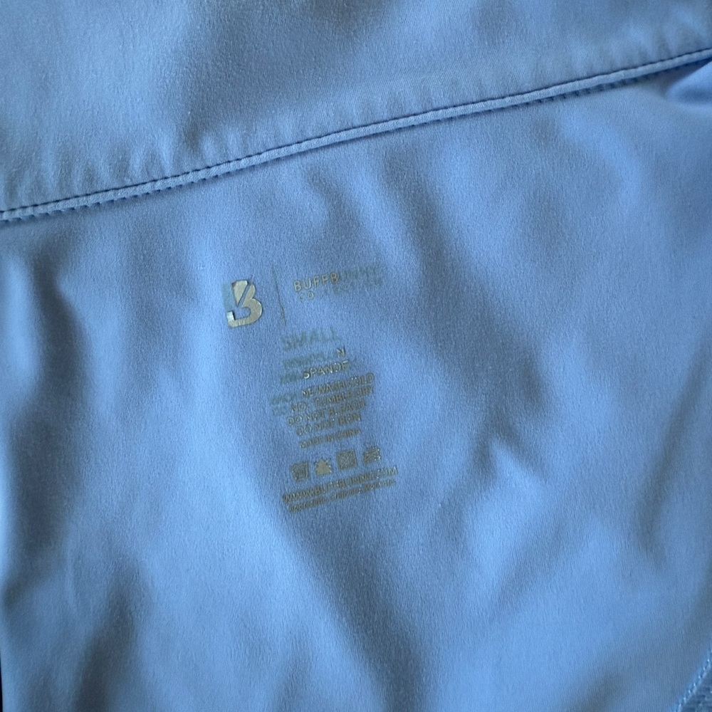 Buff bunny workout jacket - image 2